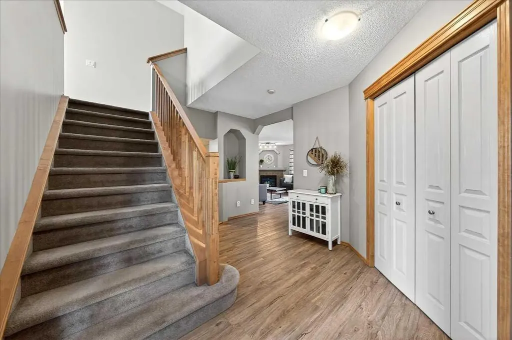 152 Chapman Close SE Calgary AB T2X 3V7