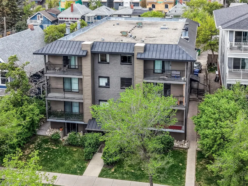 1719 11 Avenue SW Calgary AB T3C 0N5