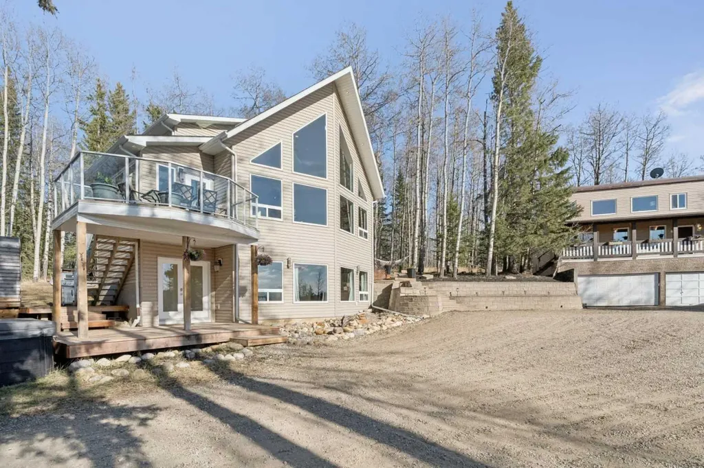 5413 Highway 579 Rural Mountain View County AB T0M 2E0