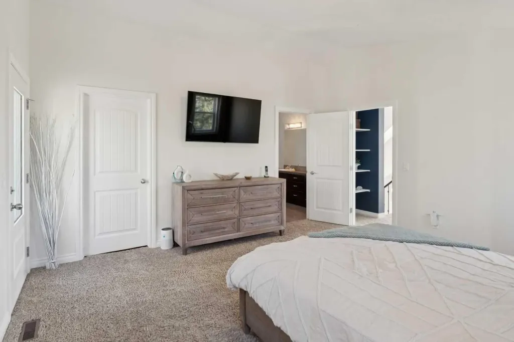 5413 Highway 579 Rural Mountain View County AB T0M 2E0