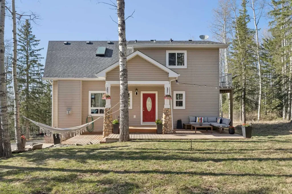 5413 Highway 579 Rural Mountain View County AB T0M 2E0
