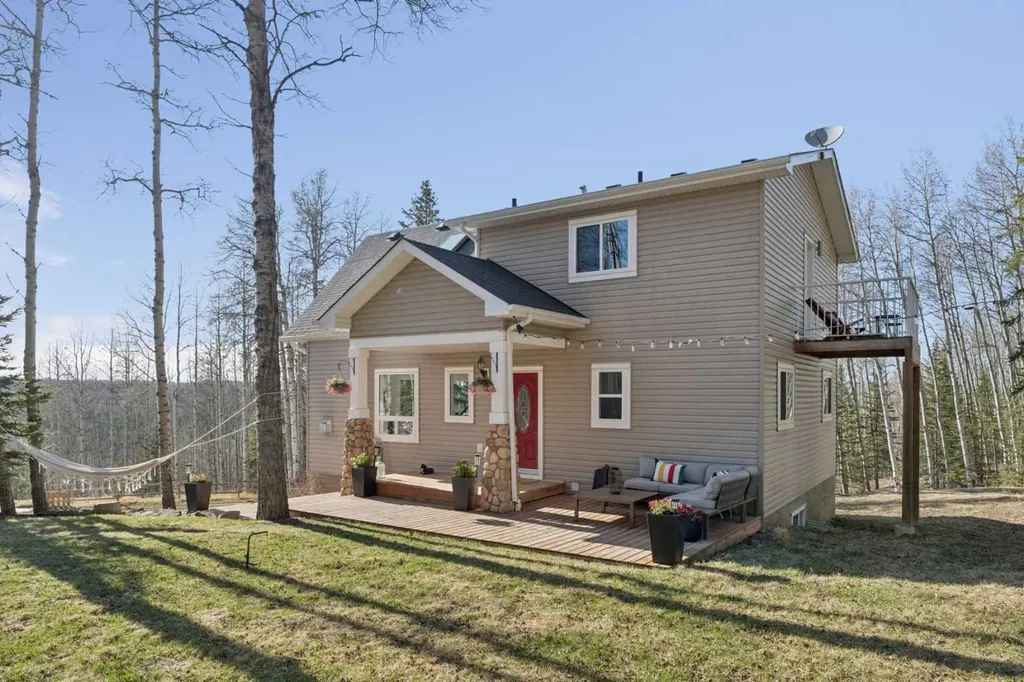 5413 Highway 579 Rural Mountain View County AB T0M 2E0