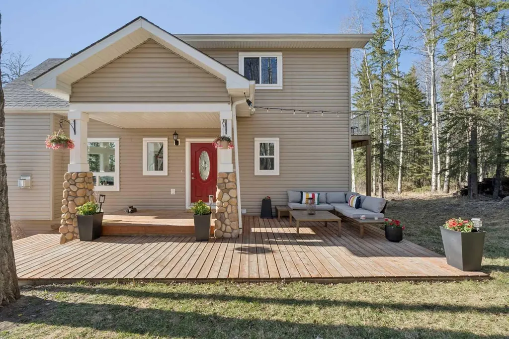 5413 Highway 579 Rural Mountain View County AB T0M 2E0