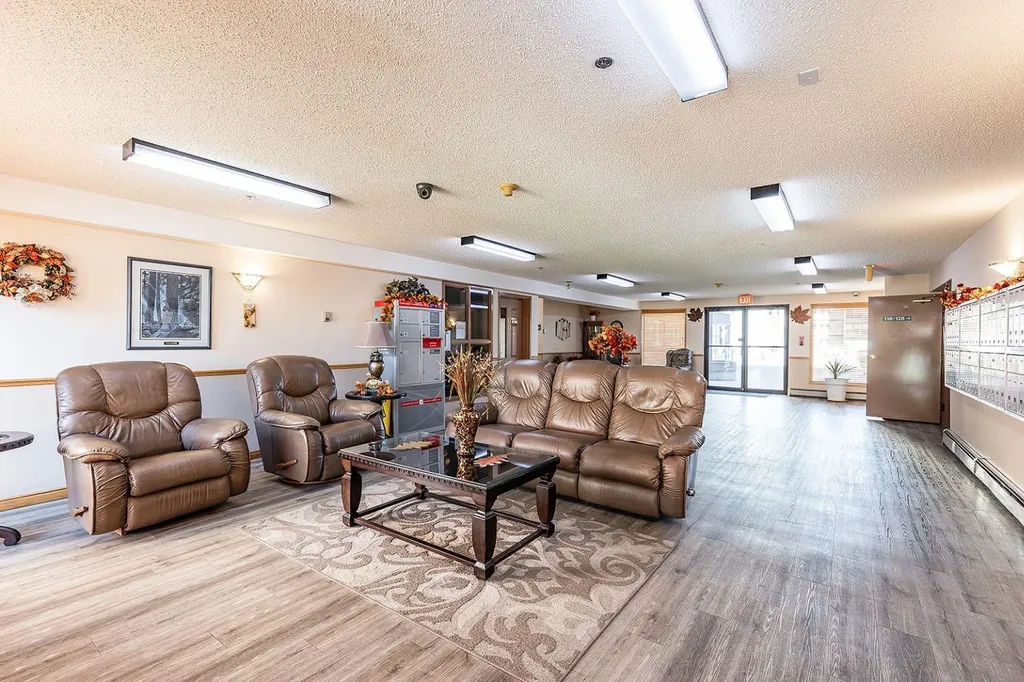 3021 13 Avenue SE Medicine Hat AB T1B 4E2