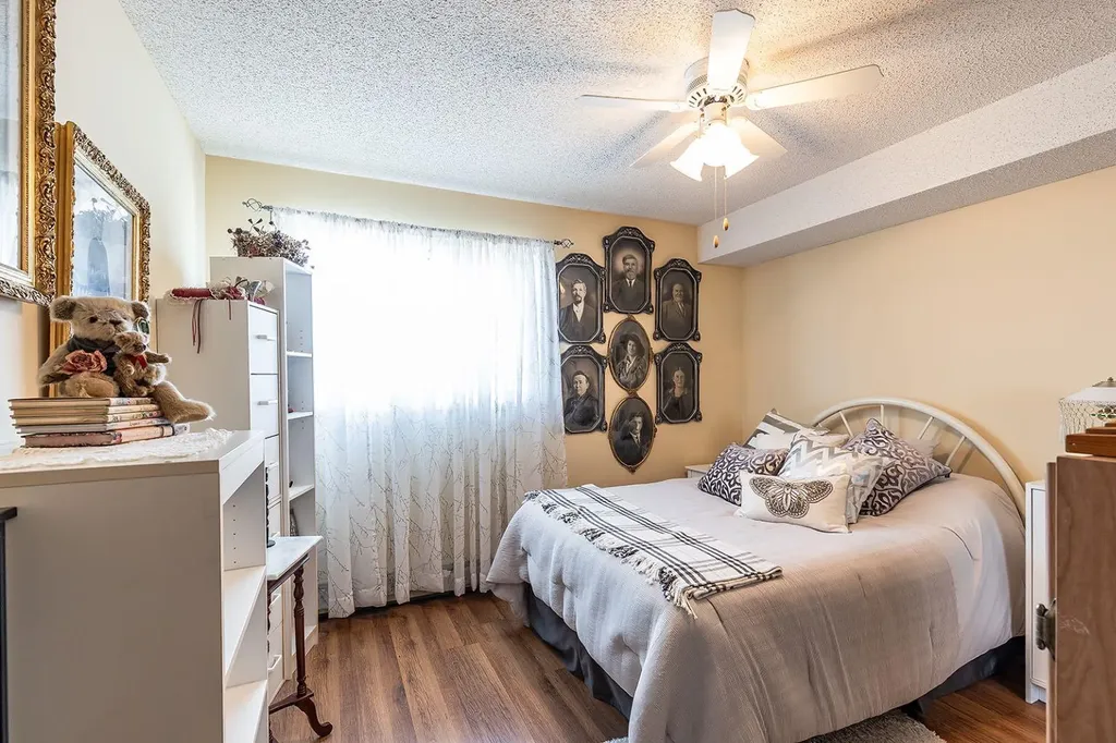 3021 13 Avenue SE Medicine Hat AB T1B 4E2