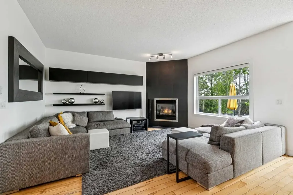 55 Wentworth Manor SW Calgary AB T3H 5K5