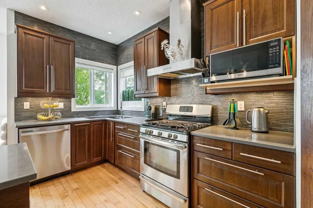 55 Wentworth Manor SW Calgary AB T3H 5K5