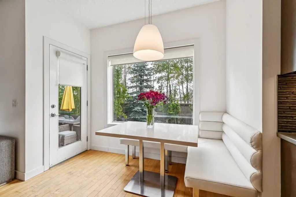 55 Wentworth Manor SW Calgary AB T3H 5K5