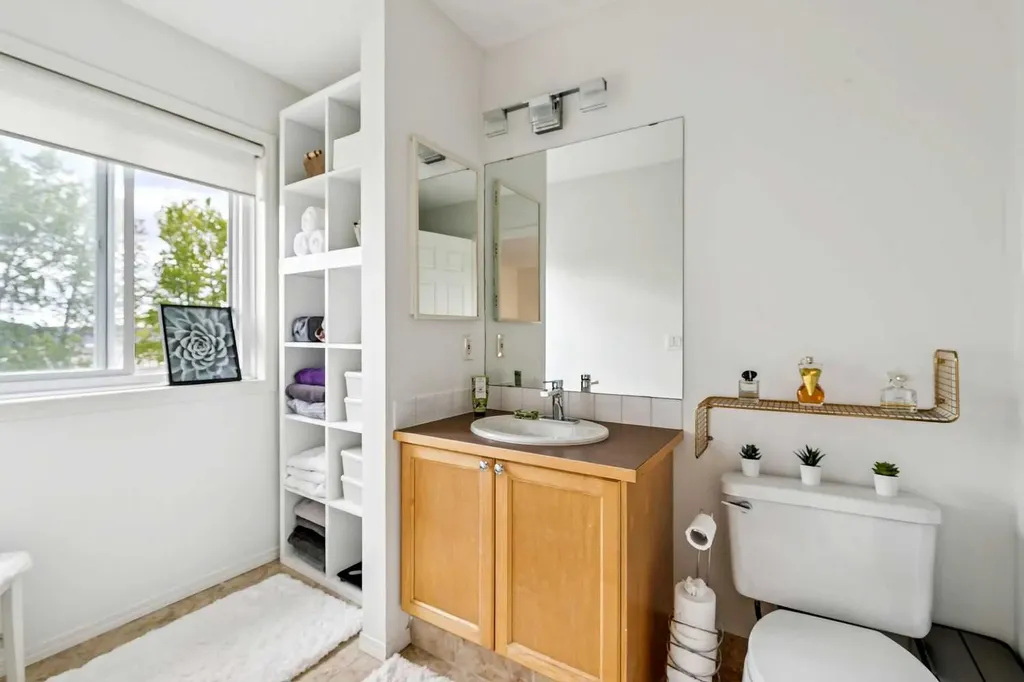 55 Wentworth Manor SW Calgary AB T3H 5K5