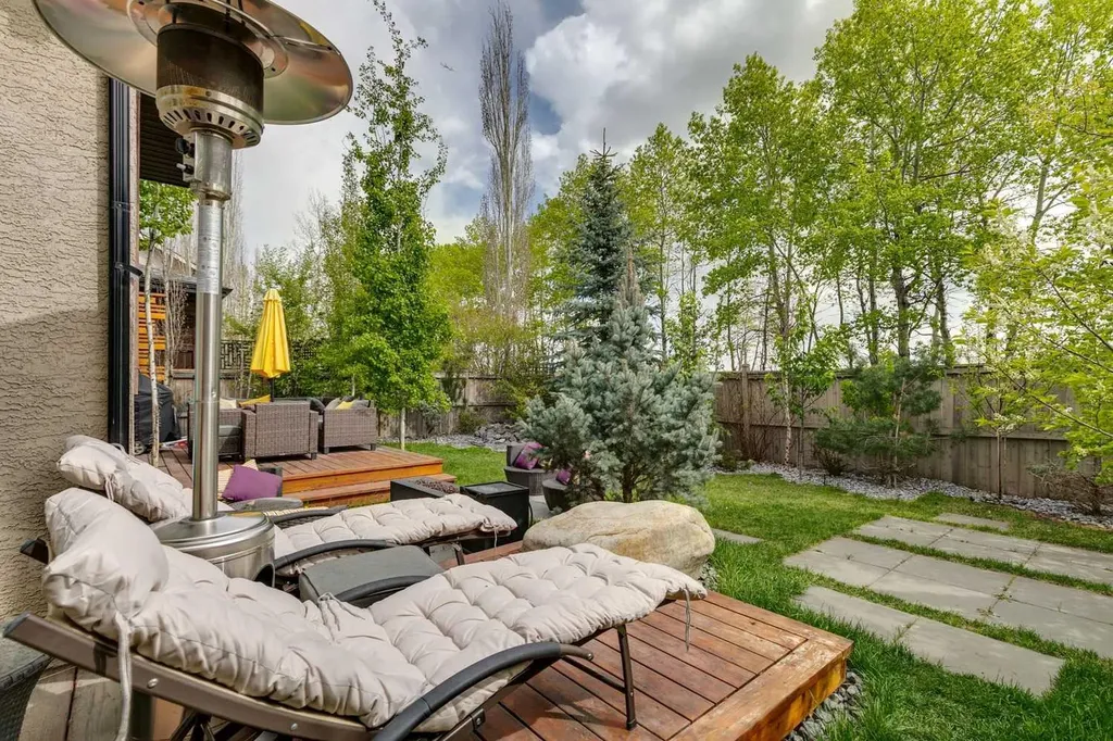 55 Wentworth Manor SW Calgary AB T3H 5K5