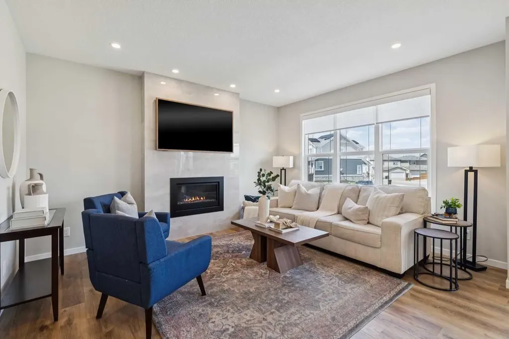 437 Magnolia Way SE Calgary AB T3m 3T5