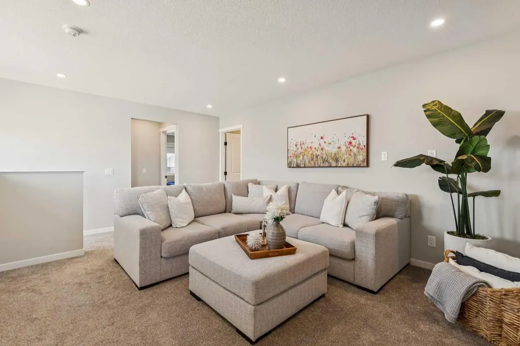 437 Magnolia Way SE Calgary AB T3m 3T5