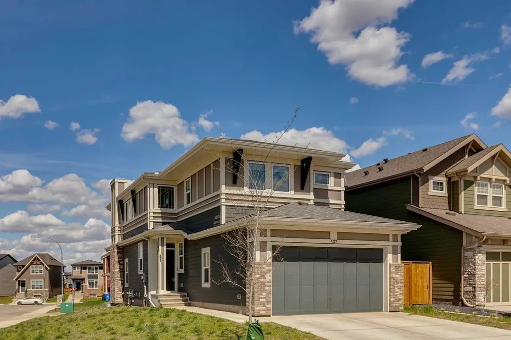 437 Magnolia Way SE Calgary AB T3m 3T5