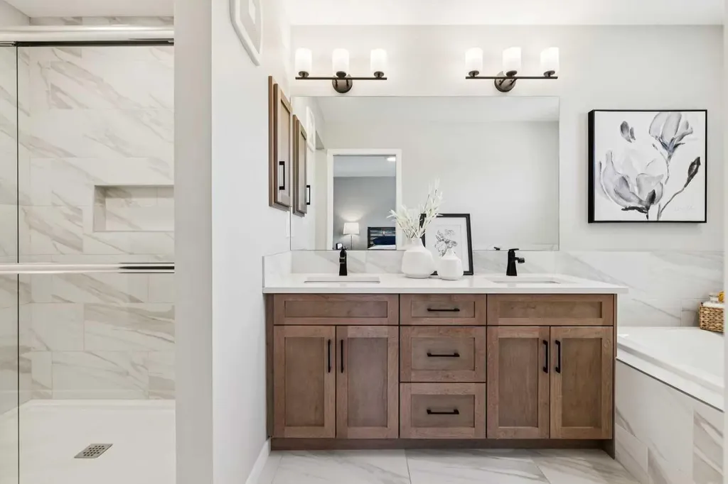 437 Magnolia Way SE Calgary AB T3m 3T5