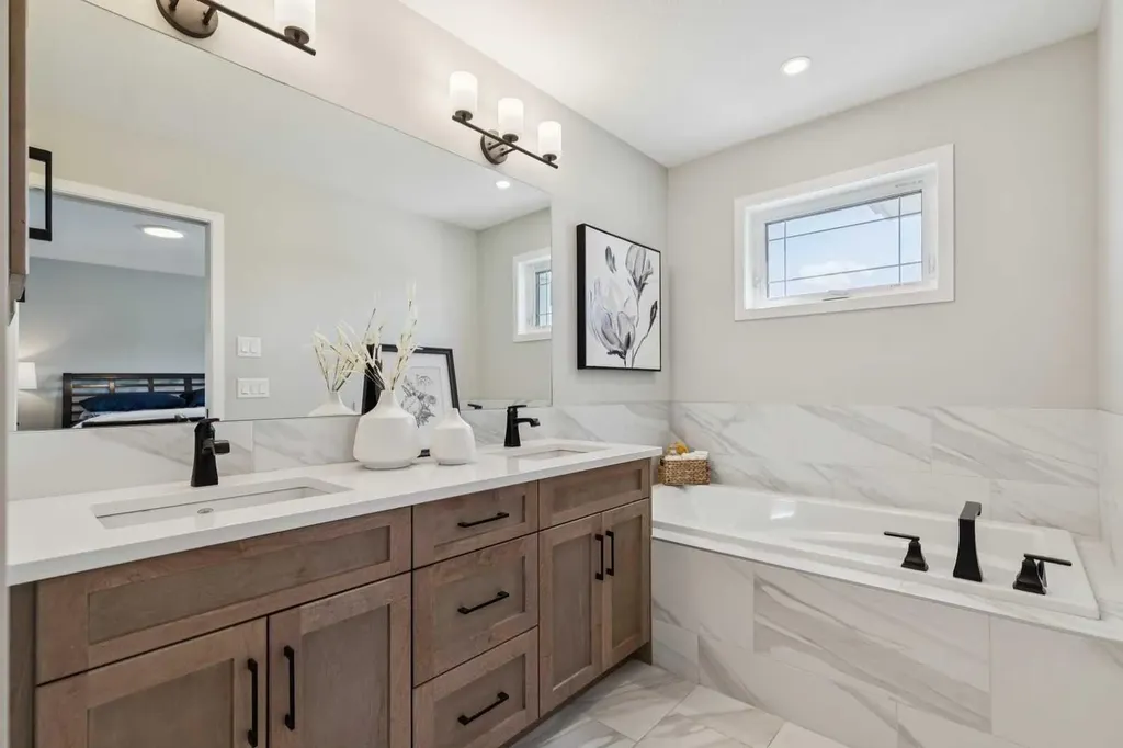 437 Magnolia Way SE Calgary AB T3m 3T5