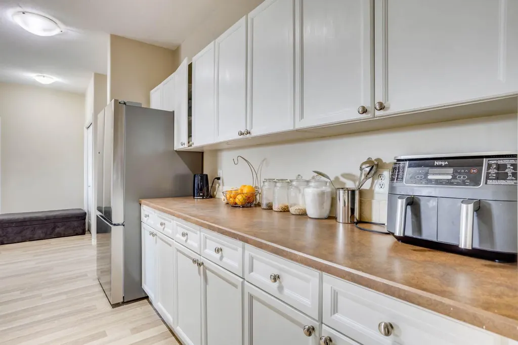 290 Plamondon Drive Fort Mcmurray AB T9K 0A5