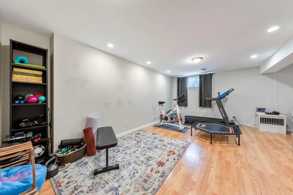 1721 Strathcona Place Strathmore AB T1P1T1
