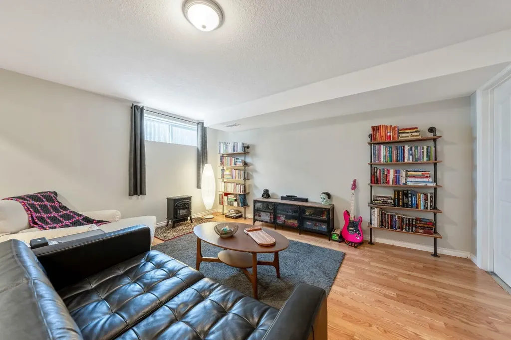 1721 Strathcona Place Strathmore AB T1P1T1