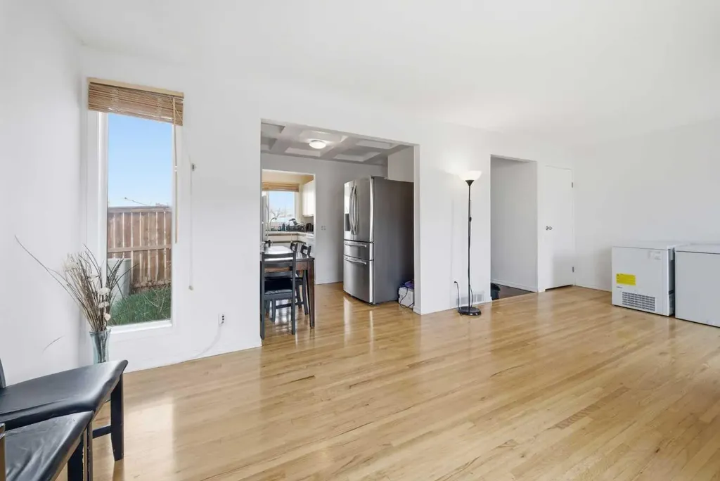 5425 Pensacola Crescent SE Calgary AB T2A2G5