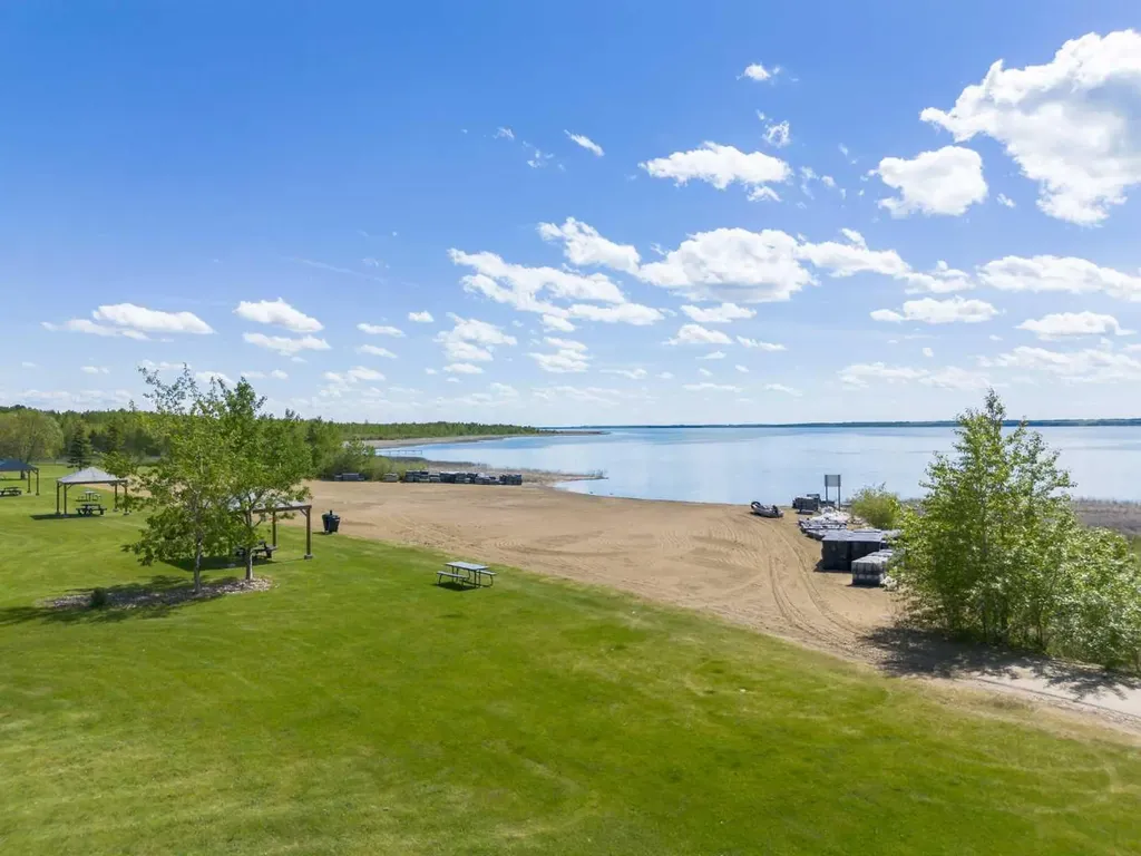 10046 Township Road 422 Rural Ponoka County AB T0C 2J0