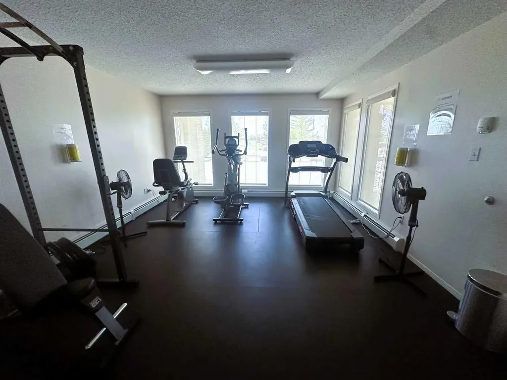 204 17 Street E Brooks AB T1R 1R1