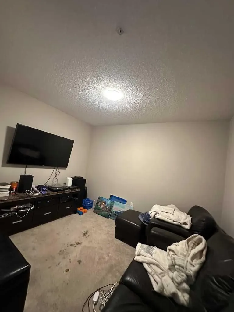 204 17 Street E Brooks AB T1R 1R1