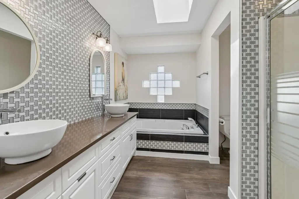 147 Hamptons Heath NW Calgary AB T3A 5E8