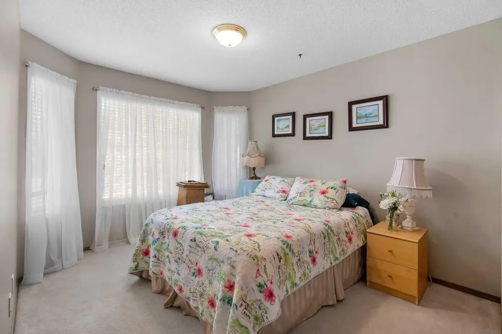 310 Riverside Garden NW High River AB T1V 1Y9