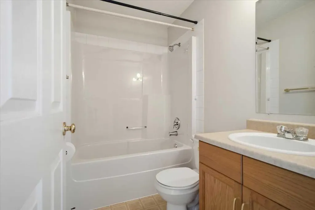 10409 73 Avenue Grande Prairie AB T8W2M7