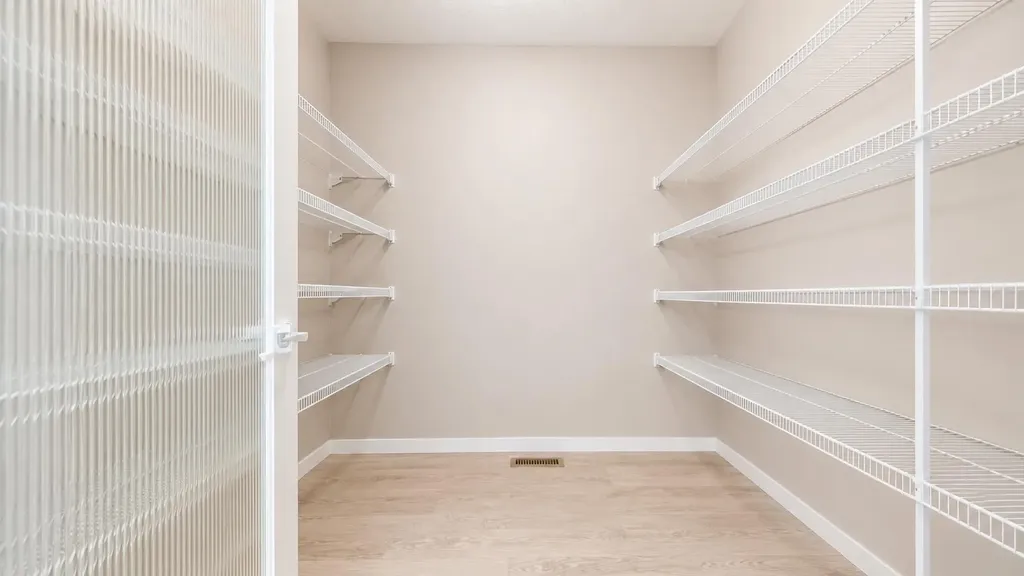 140 Howse Avenue NE Calgary AB T3P 0W1