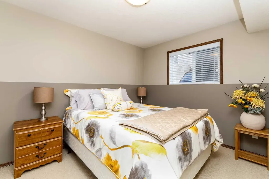 23 Oxley Close Red Deer AB T4P 0B8