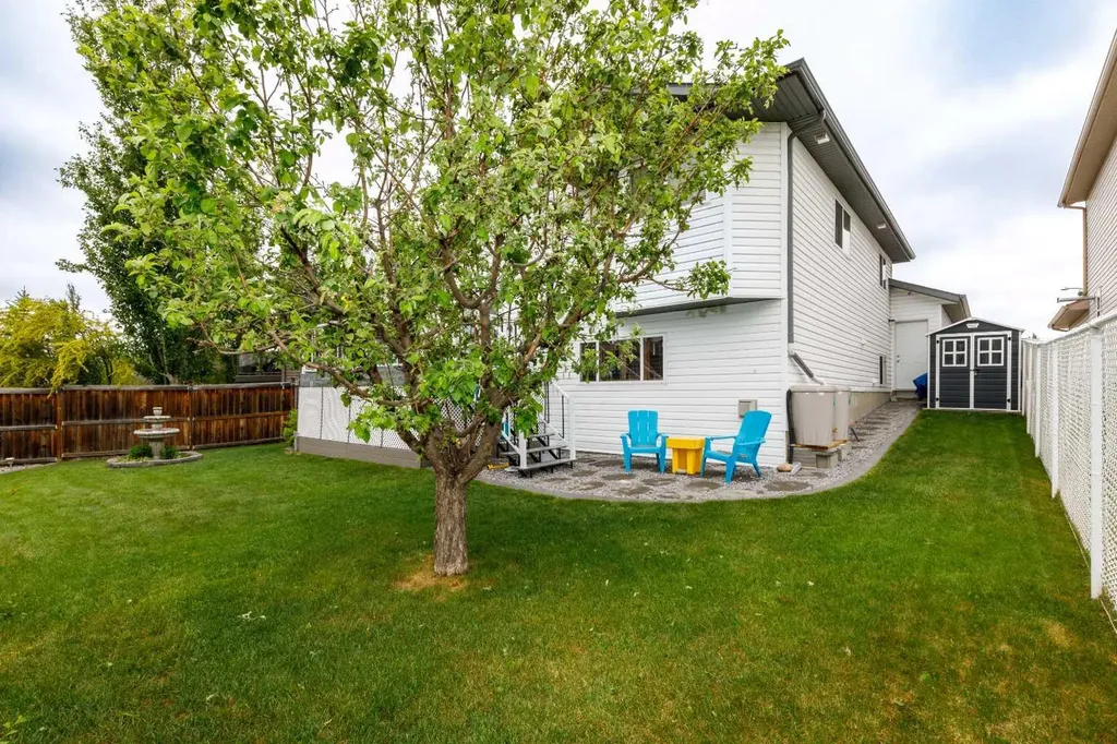 23 Oxley Close Red Deer AB T4P 0B8