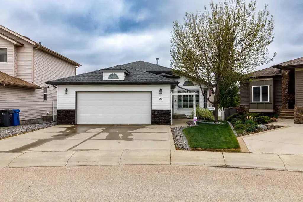 23 Oxley Close Red Deer AB T4P 0B8