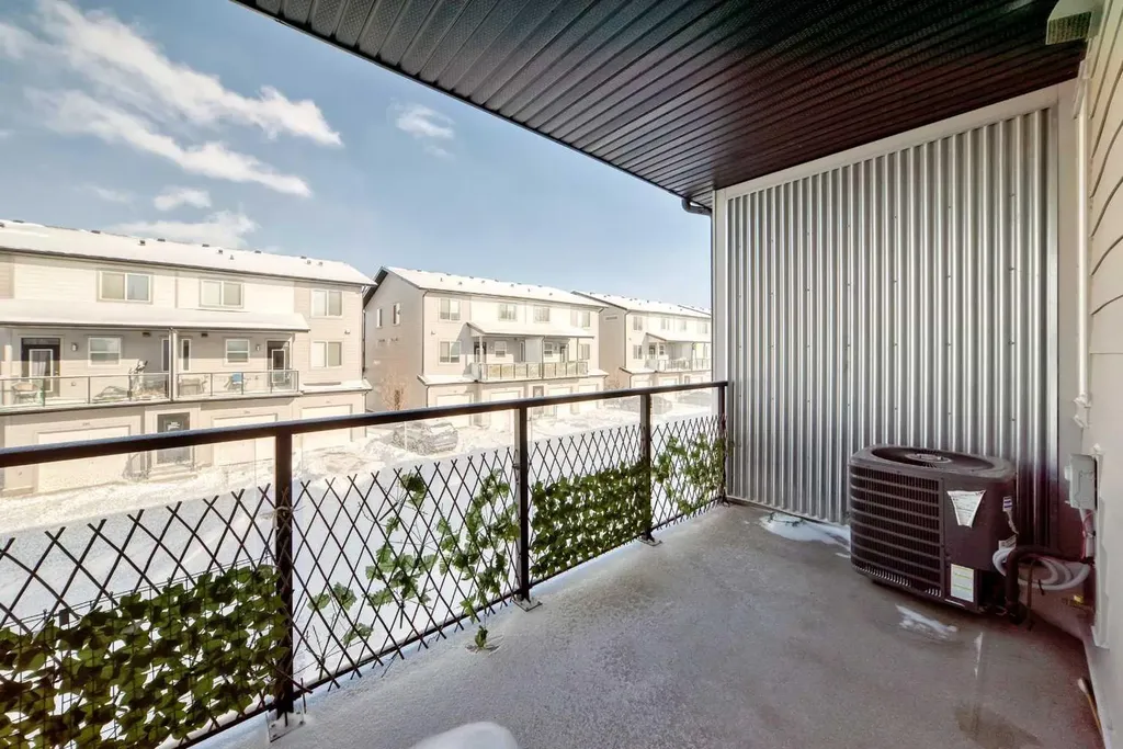 135 Redstone Walk NE Calgary AB T3N 1M6