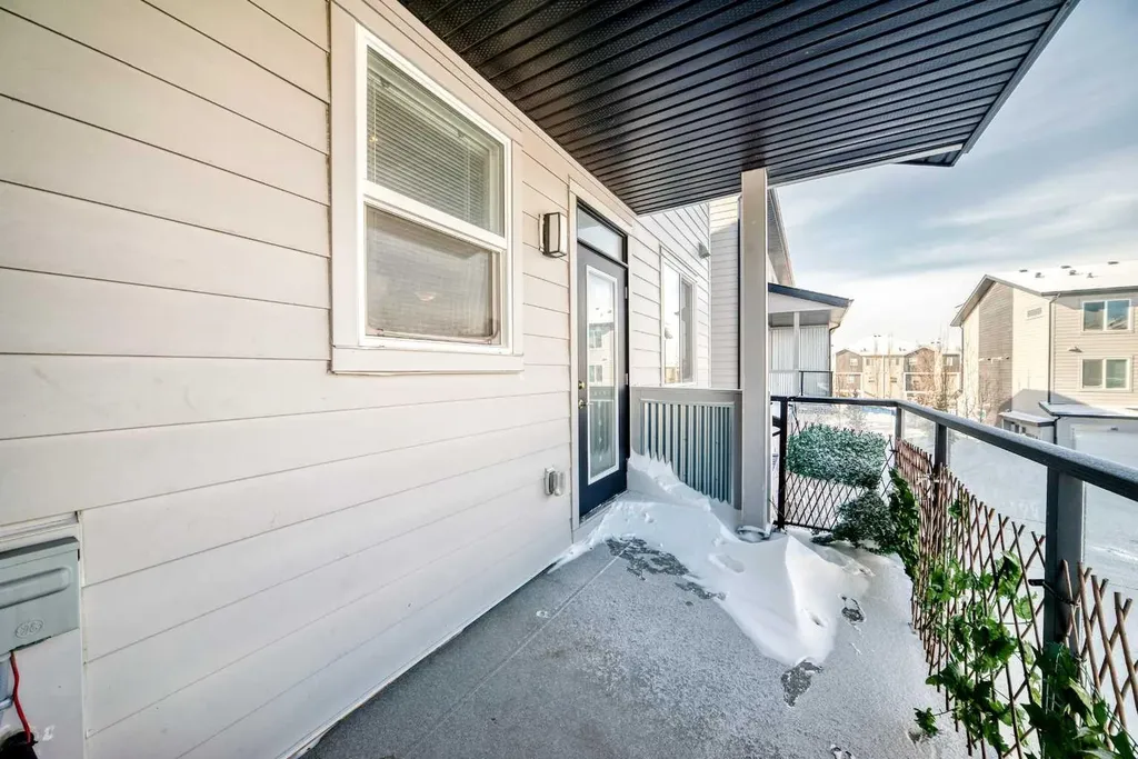135 Redstone Walk NE Calgary AB T3N 1M6