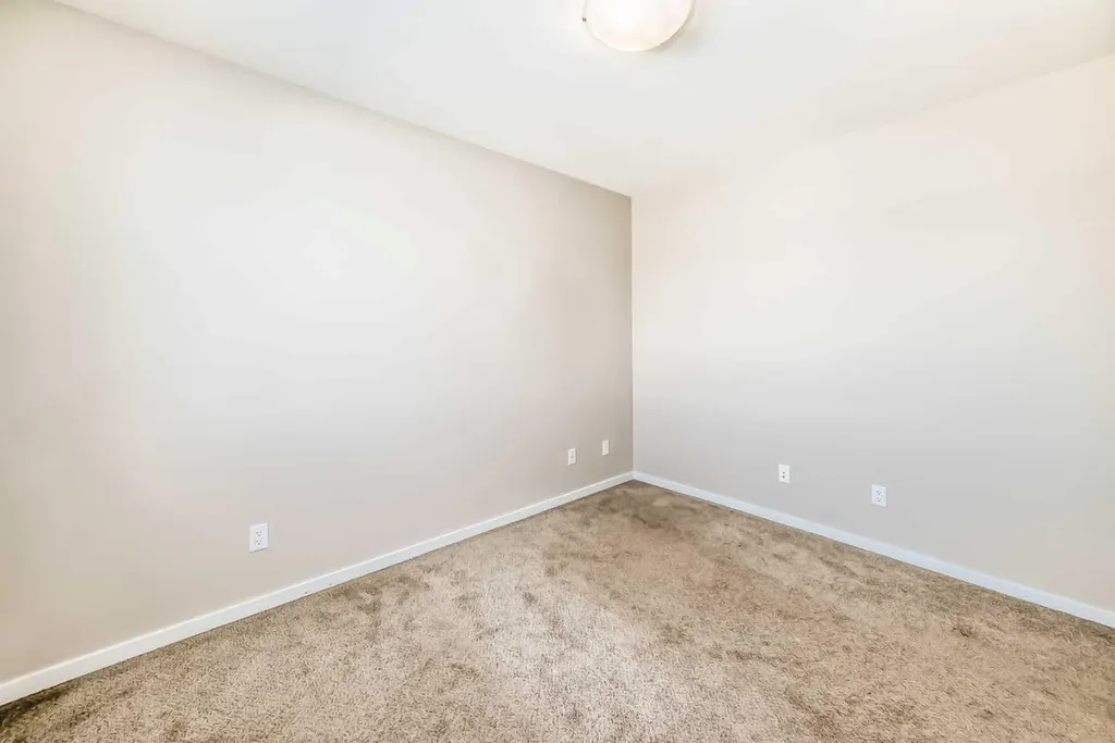 135 Redstone Walk NE Calgary AB T3N 1M6