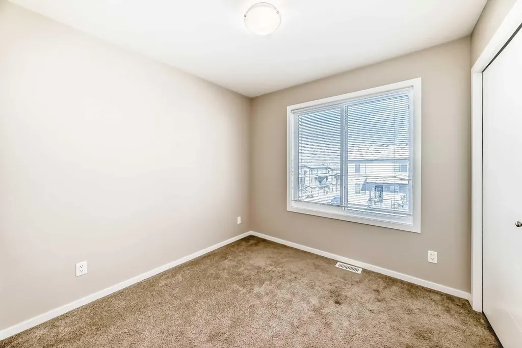135 Redstone Walk NE Calgary AB T3N 1M6
