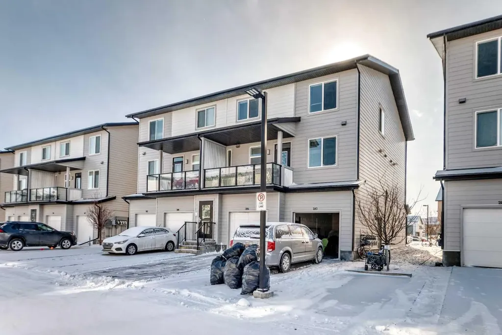 135 Redstone Walk NE Calgary AB T3N 1M6