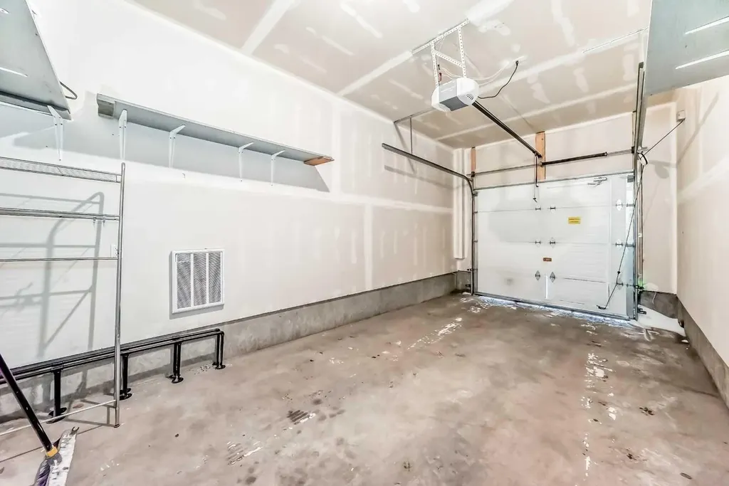 135 Redstone Walk NE Calgary AB T3N 1M6
