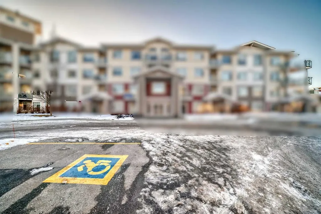 10 Auburn Bay Link SE Calgary AB T3M 1Y8