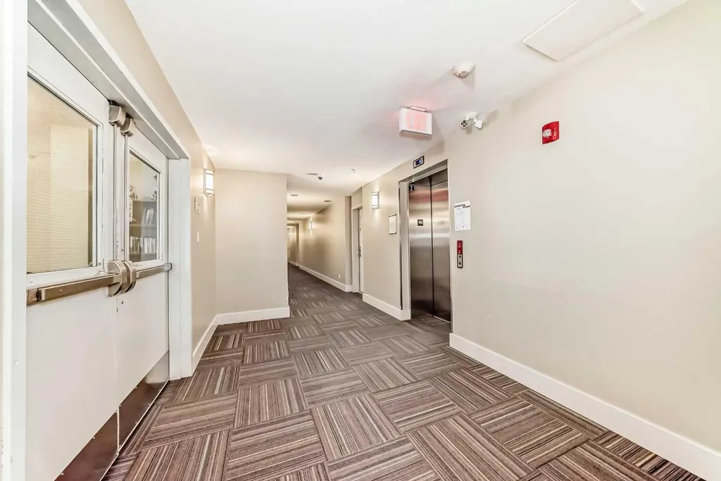 10 Auburn Bay Link SE Calgary AB T3M 1Y8