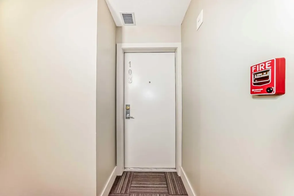 10 Auburn Bay Link SE Calgary AB T3M 1Y8