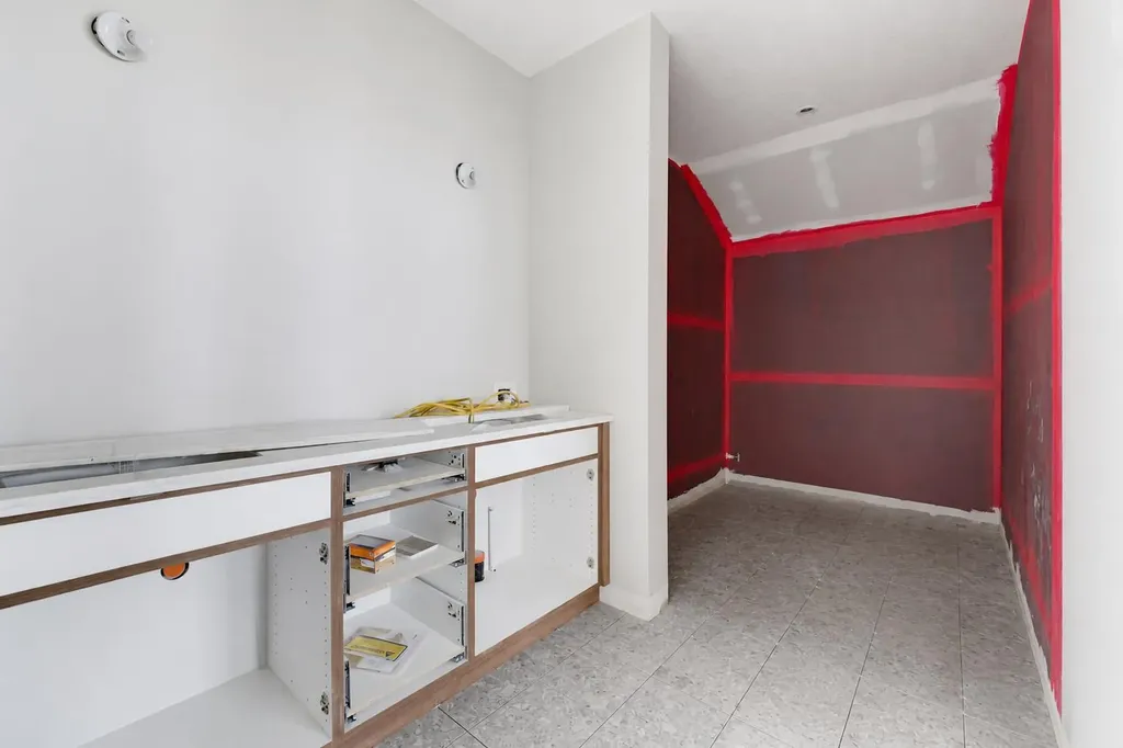 4612 Grove Hill Road SW Calgary AB T3E 4G1