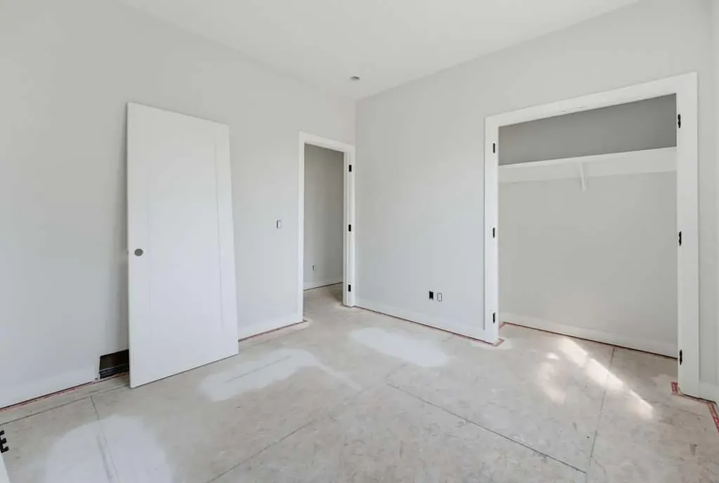 4612 Grove Hill Road SW Calgary AB T3E 4G1