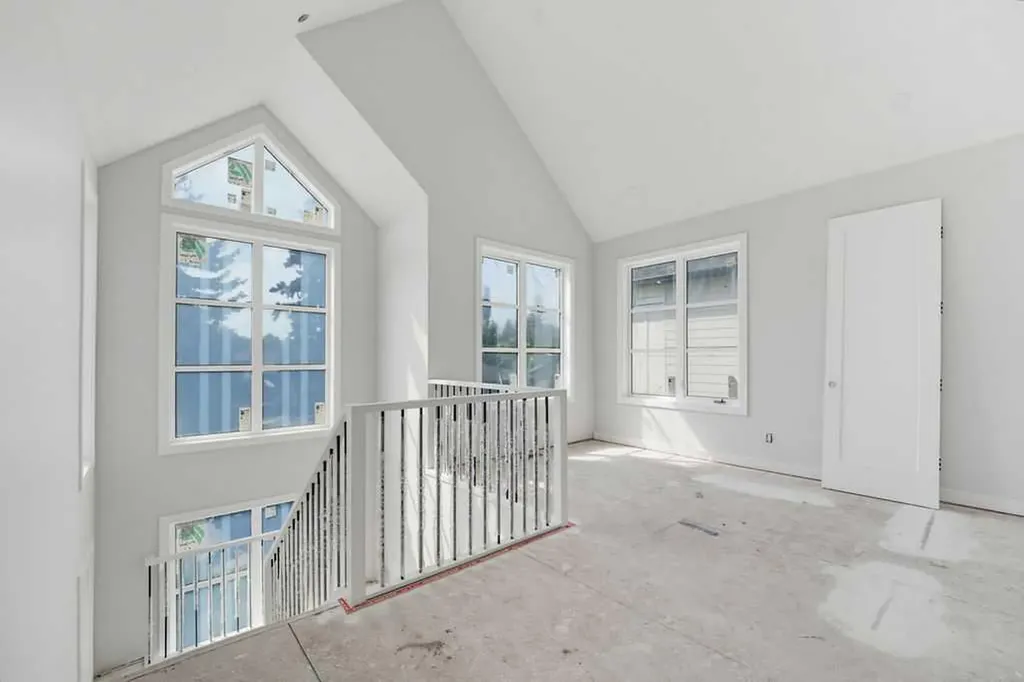 4612 Grove Hill Road SW Calgary AB T3E 4G1