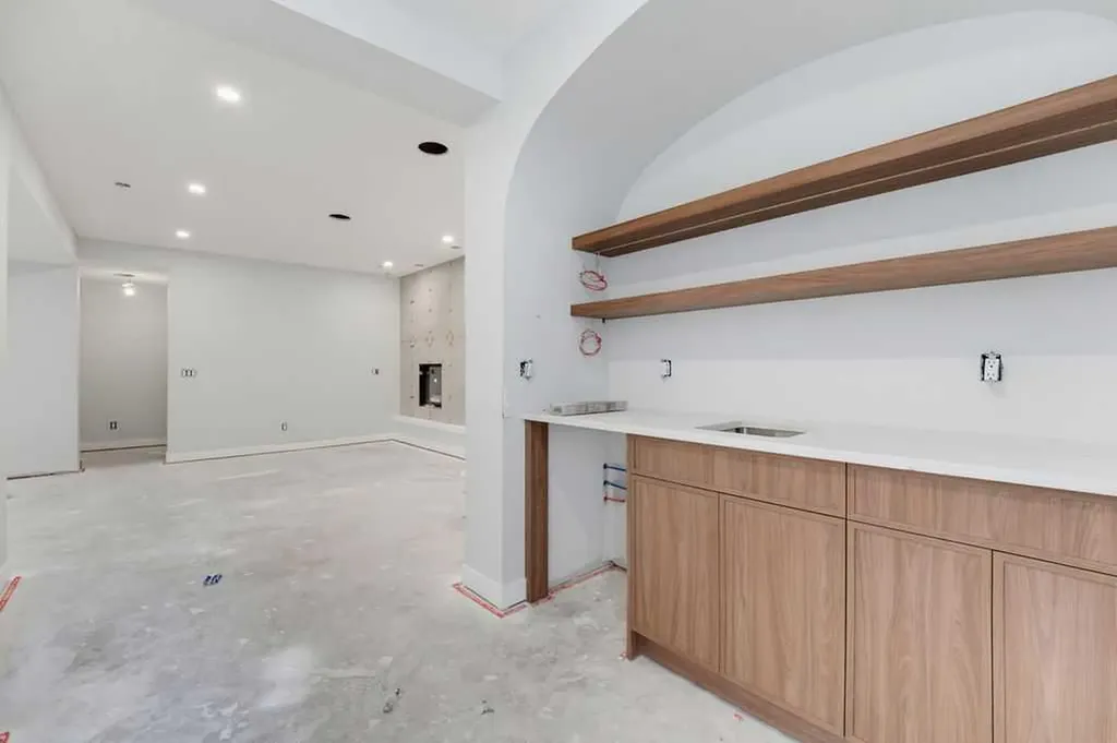 4612 Grove Hill Road SW Calgary AB T3E 4G1