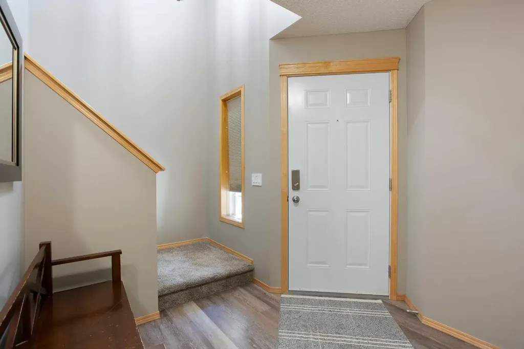 214 Tuscany Ravine Road NW Calgary AB T3L 2W9