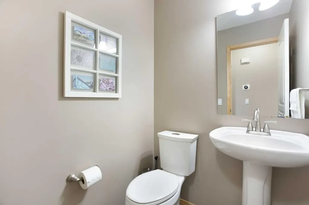 214 Tuscany Ravine Road NW Calgary AB T3L 2W9