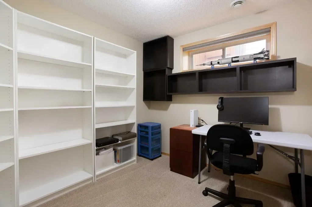 214 Tuscany Ravine Road NW Calgary AB T3L 2W9