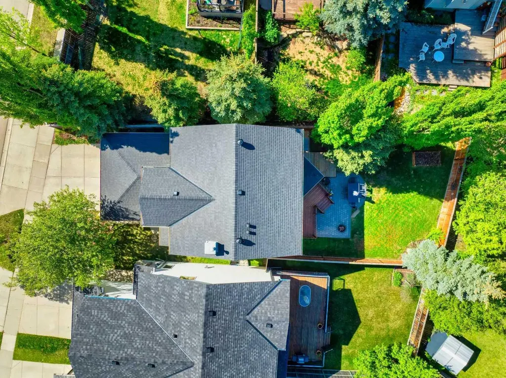 214 Tuscany Ravine Road NW Calgary AB T3L 2W9